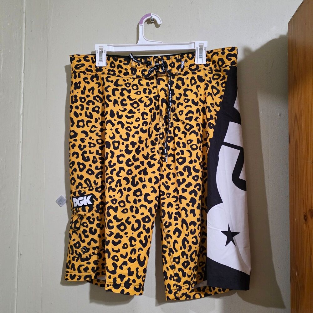DGK Athlectic short size 34